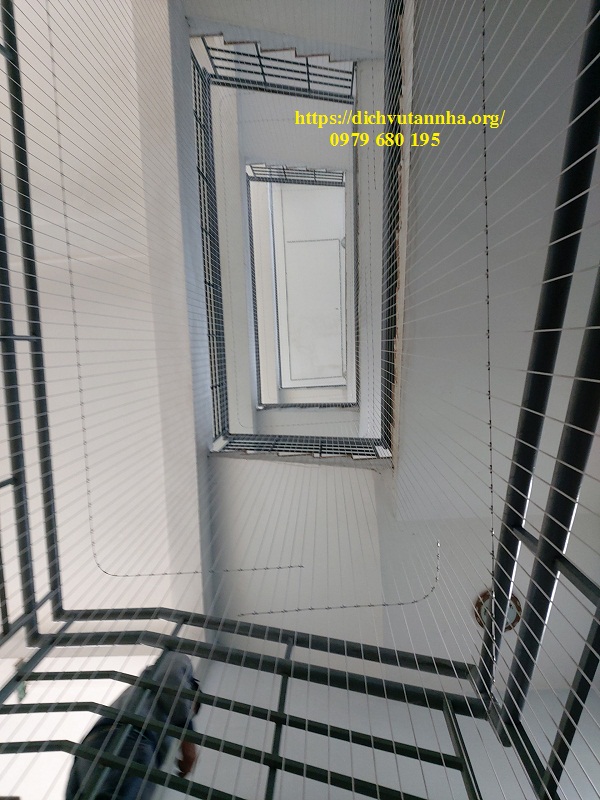 Lưới bảo vệ cầu thang cho trường học