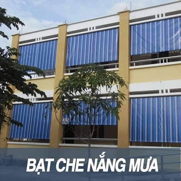 Bạt che nắng mưa tự cuốn