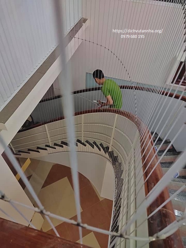 Lưới an toàn cầu thang tại Phú Thọ