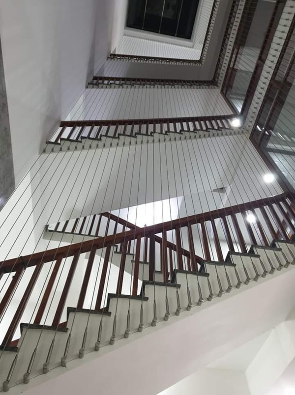 Dây cáp an toàn cầu thang tại Quảng Ninh