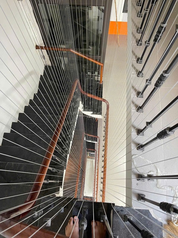 Lưới an toàn cầu thang tại Thường Tín